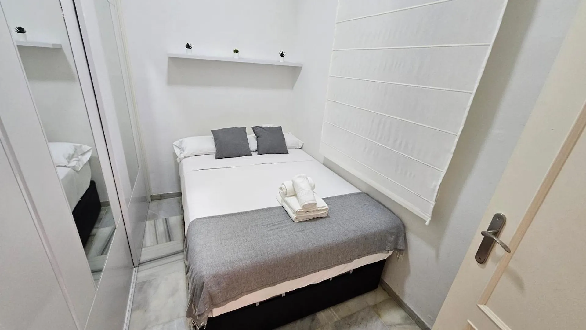 Wish Suite Feria De Sevilla Apartment Seville